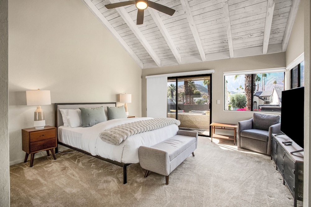 Desert Blue River Retreat