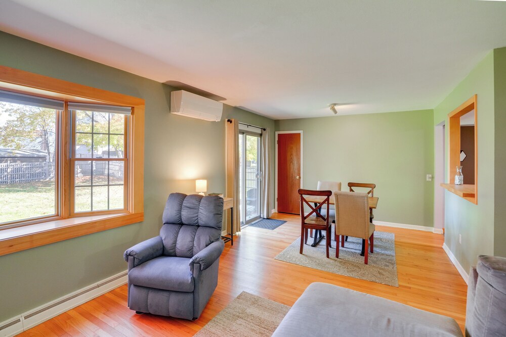 6 Mi to Skiing: Pet-friendly Home in Pittsfield!