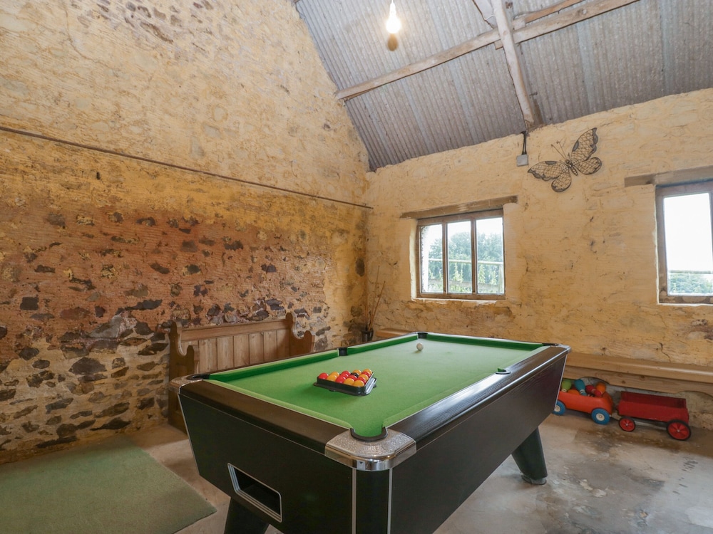 Flora's Barn