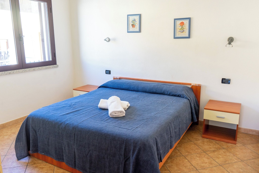La Caletta Apartments