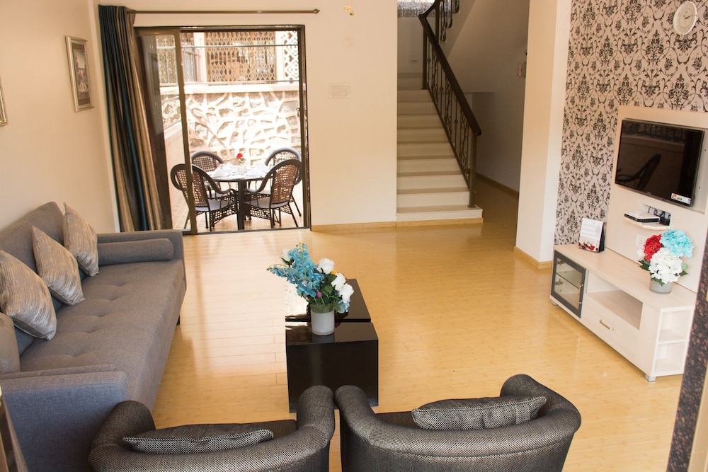 Lalco Villas