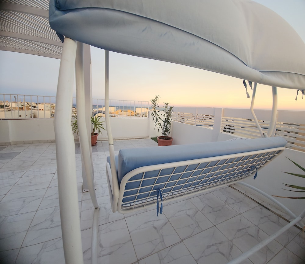 White Roof - Hurghada