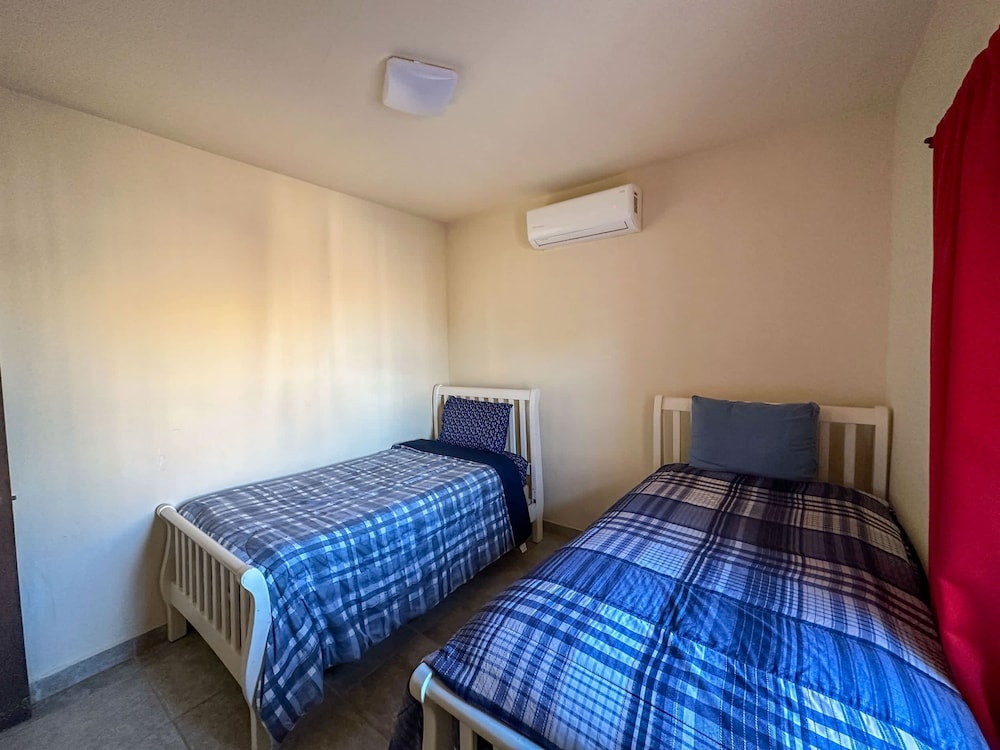 Casita With Excellent in Town Location