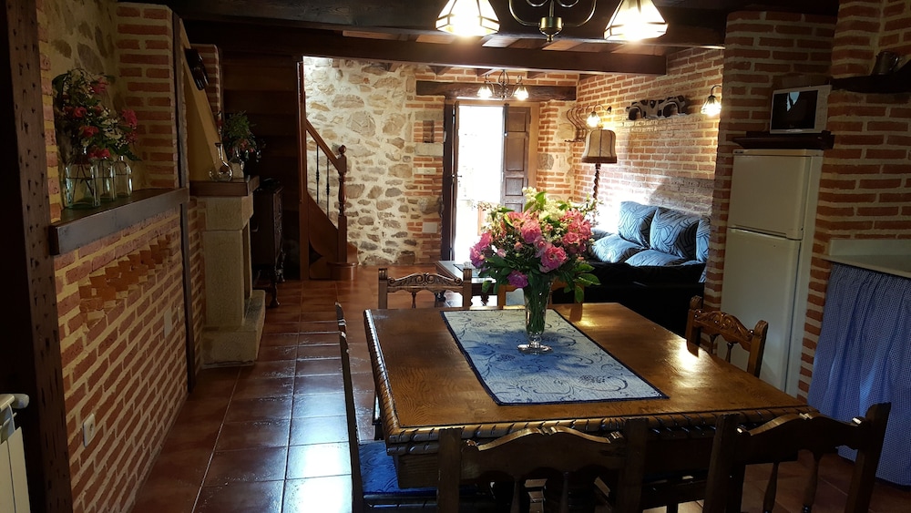 Conjunto de Turismo Rural La Tablá