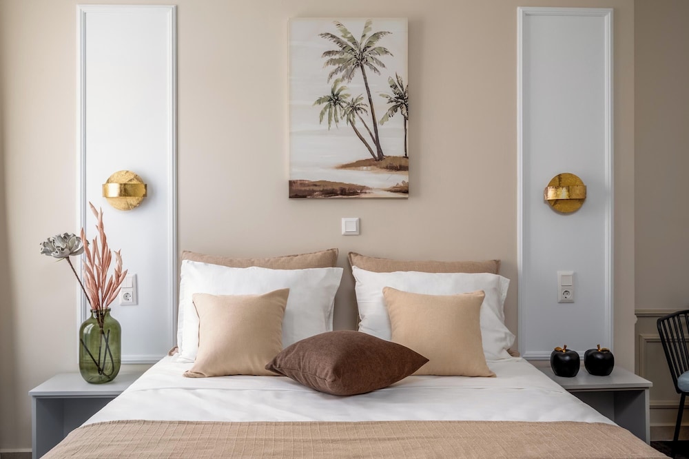 Alegrand Suites