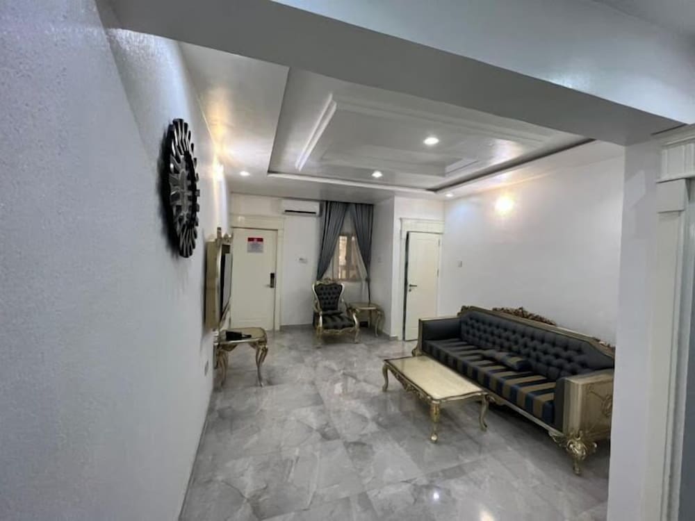 Sakura Apartments