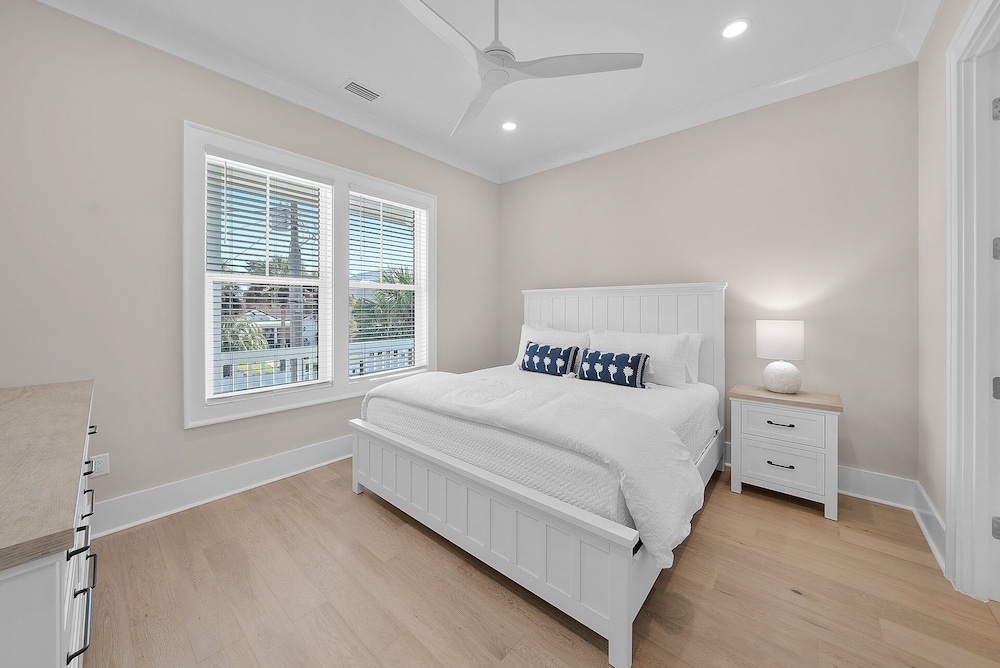 Laguna Beach House 5 Bedroom Home