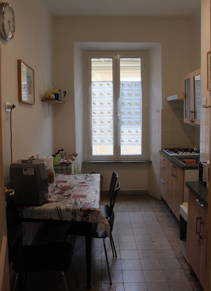 Galilei Guest House