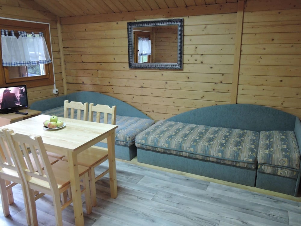 Bungalow Near Turquoise Lake and Baltic Sea