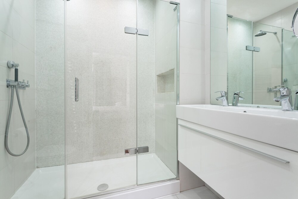Gledhow Gardens Viii by Onefinestay