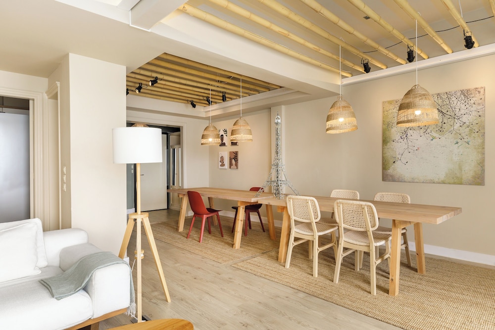 Infinity & Beyond seafront apartments