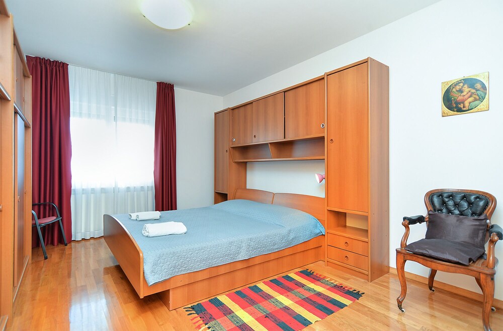 Apartment 1966 view 5