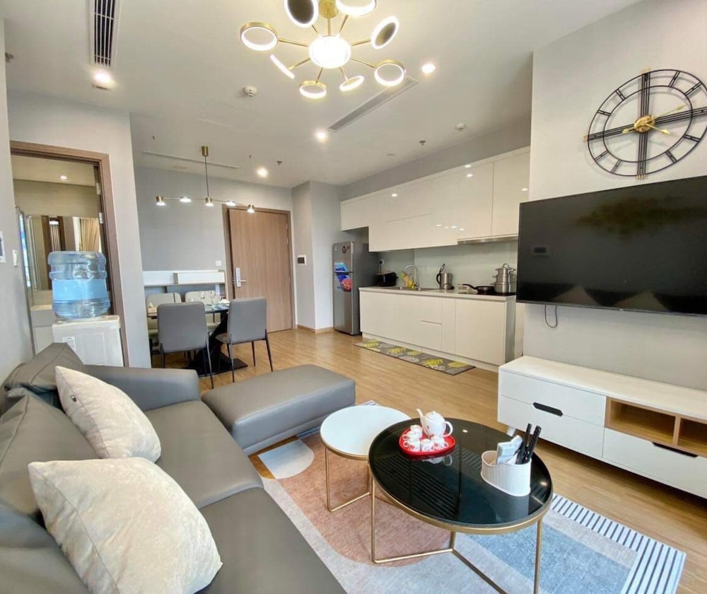 Vinhome SkyLake - Service Apartment