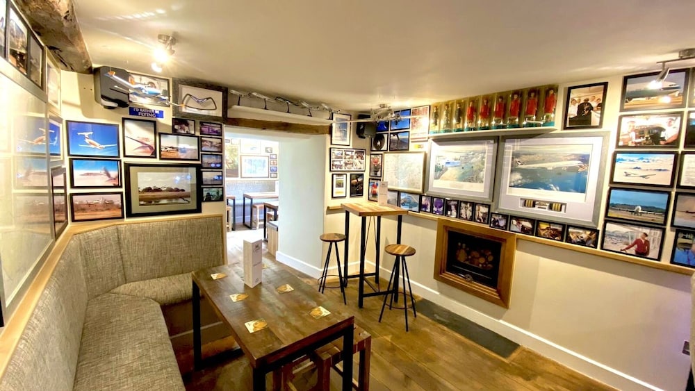Castle Cottage Inn