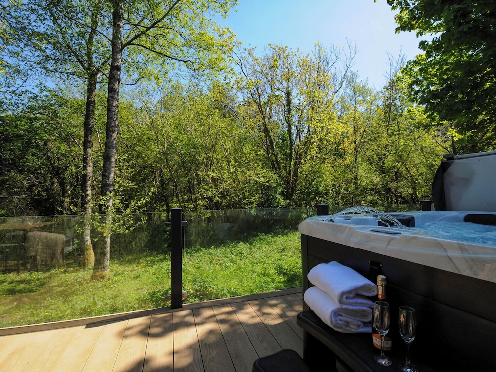 23 Meadow Retreat
