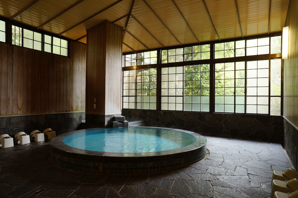 Meisho Sansuien - Yuda Onsen -
