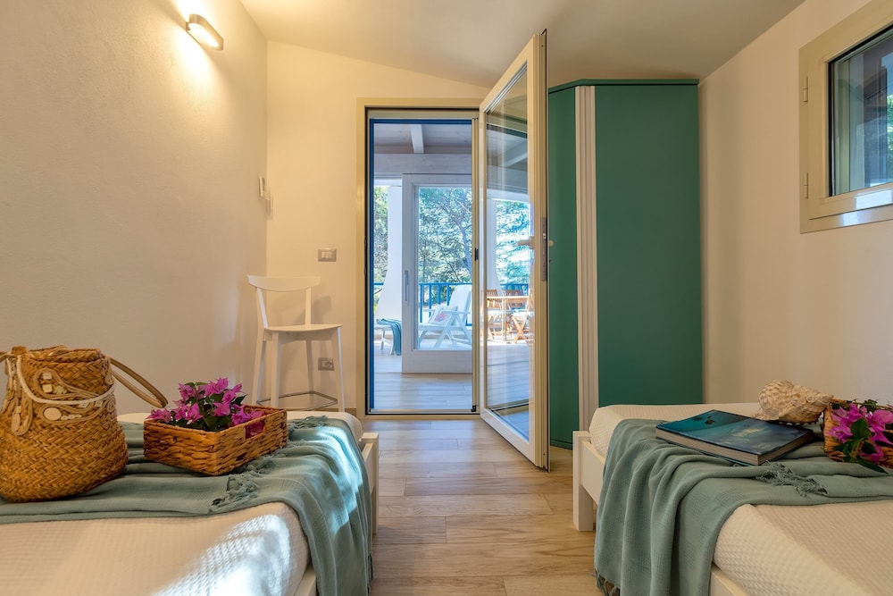 Sardinia Re - Porto Conte Bay Terrace
