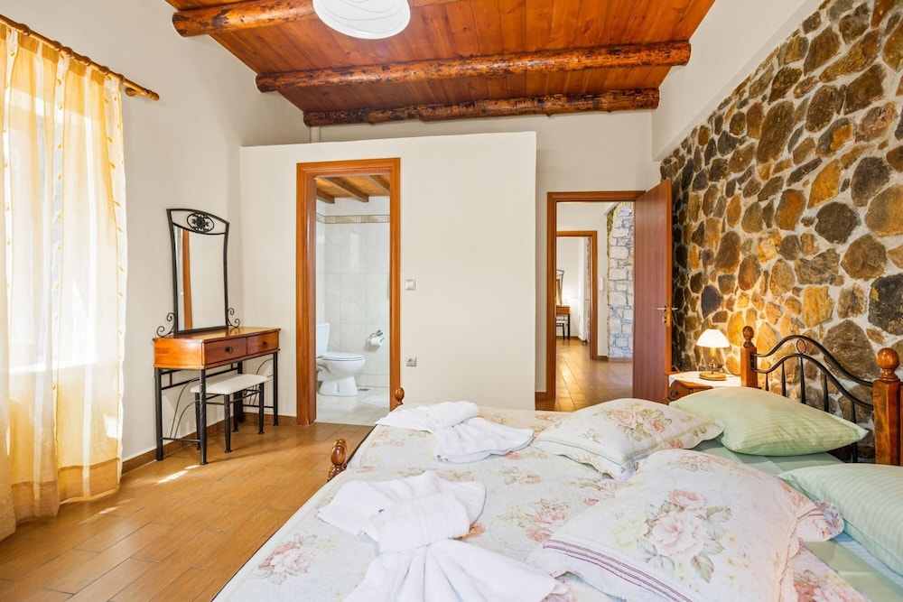 Kambos Villas Horizon & Paradise