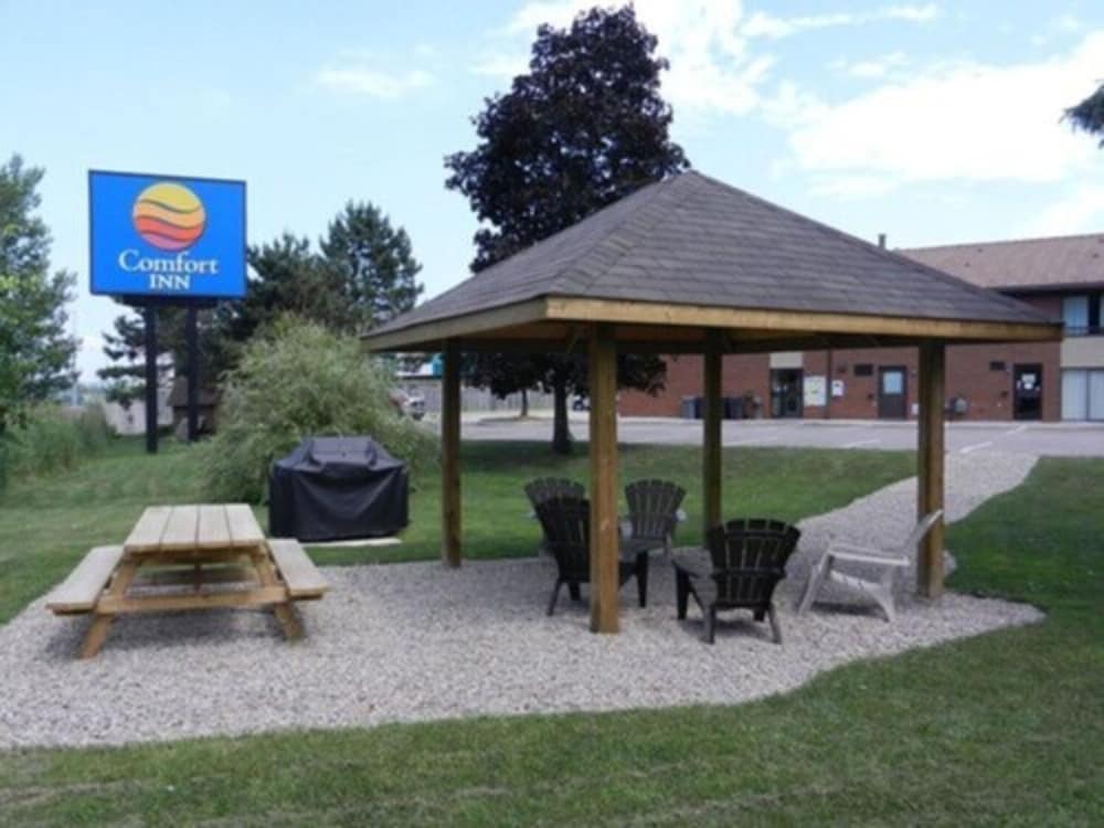 Huntsville Vacations - Comfort Inn - Property Image 25