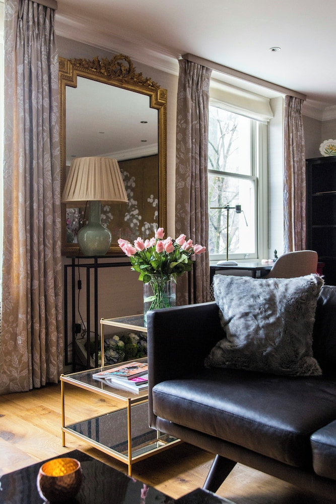 Cadogan Place IV by Onefinestay
