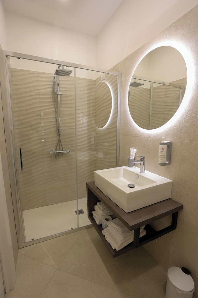 Elysium Relais