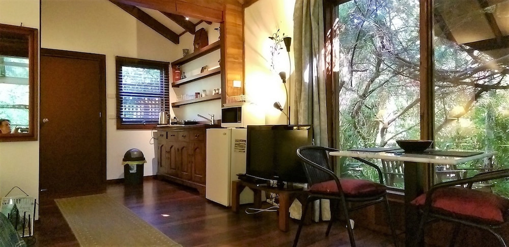 The Black Cockatoo Nannup