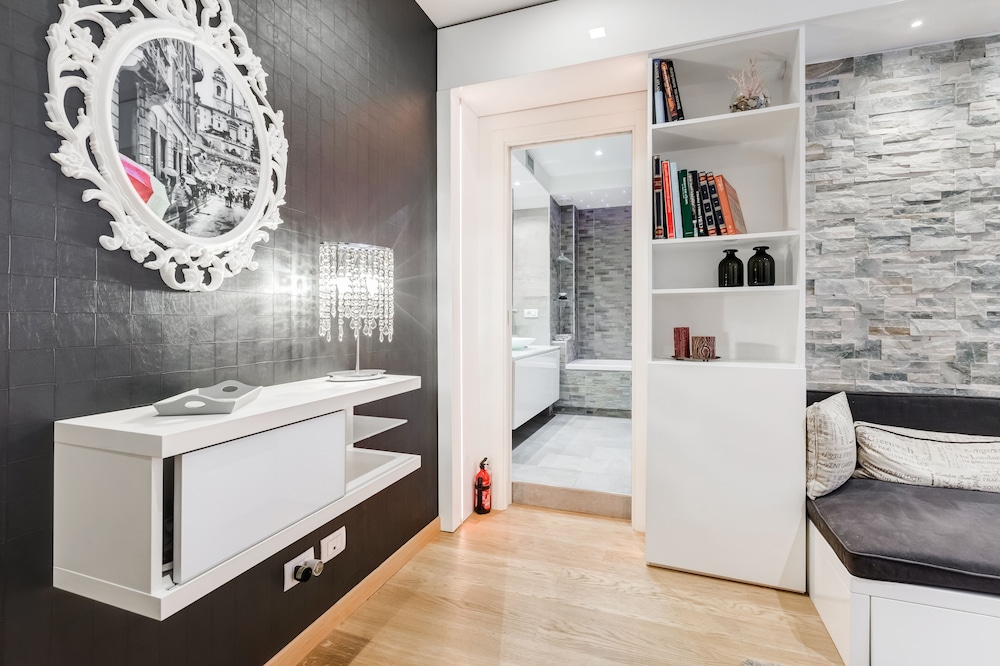 Rental in Rome Prati Suite