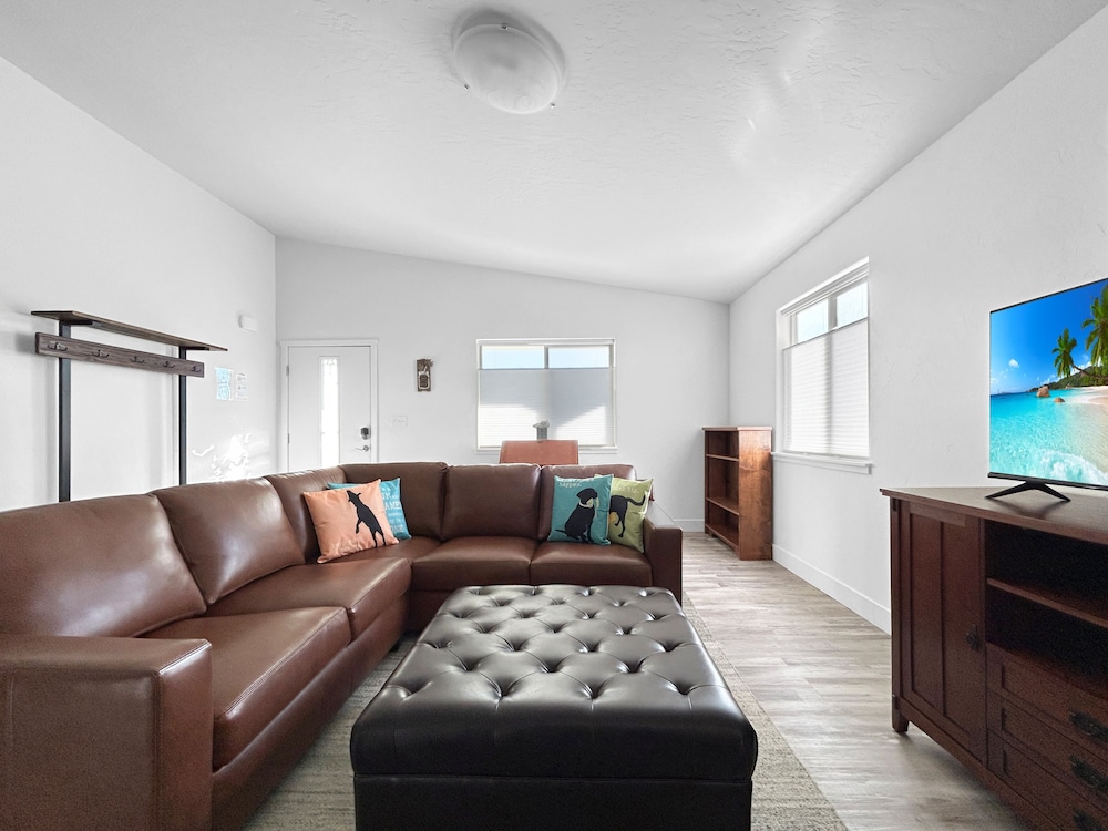 Bark And Bike Abode 3 Bedroom Home