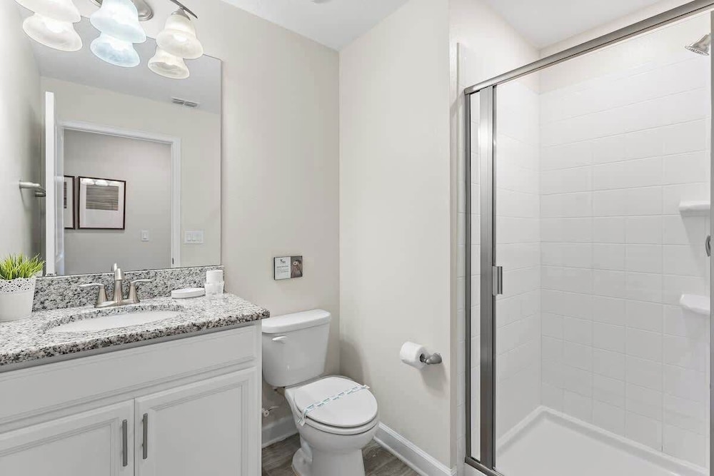 Private Pool Plus 5BR Themed Bedrooms