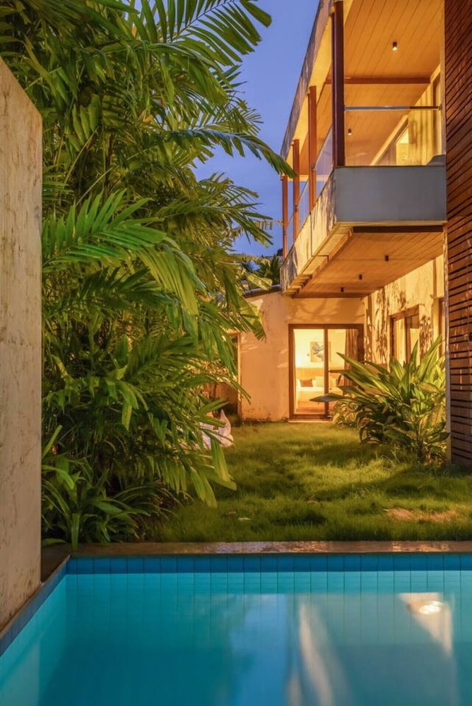 Villa Ayana 5bhk With Pool and Near the Beach