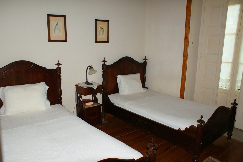 Casa Da Tojeira view 5