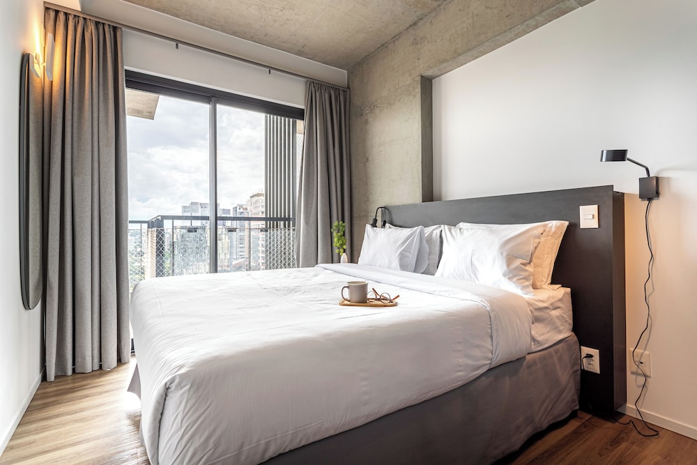 Ayra Pinheiros - Apartamentos com vista incrível para São Paulo ao lado da Rebouças e Faria Lima