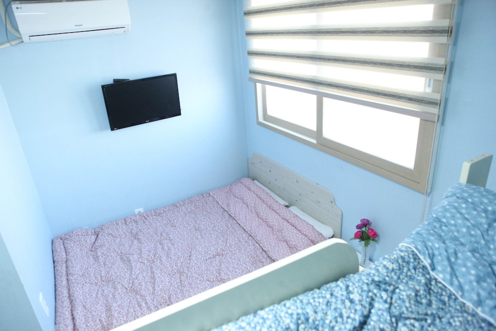 WELL PLUS BNB Guest House