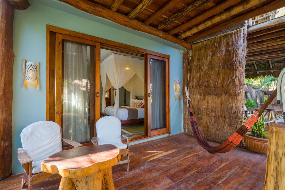 Ahau Beachfront Tulum Hotel 11