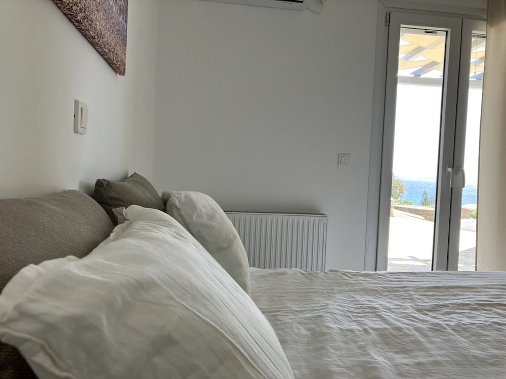 Helios Thalassa 82 sqm