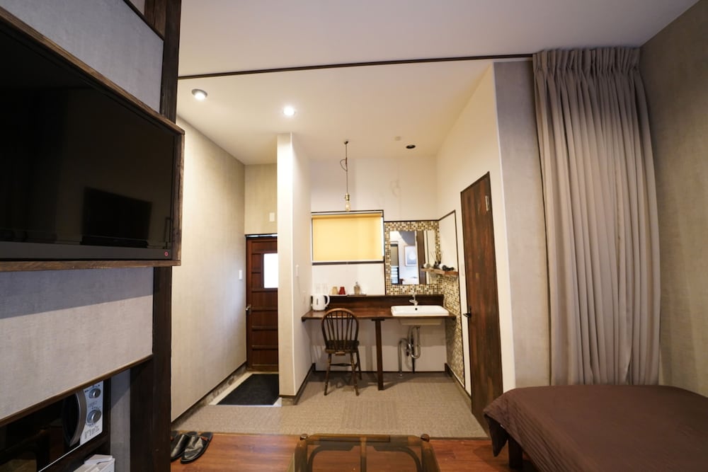 Traditional Apartment - Hostel