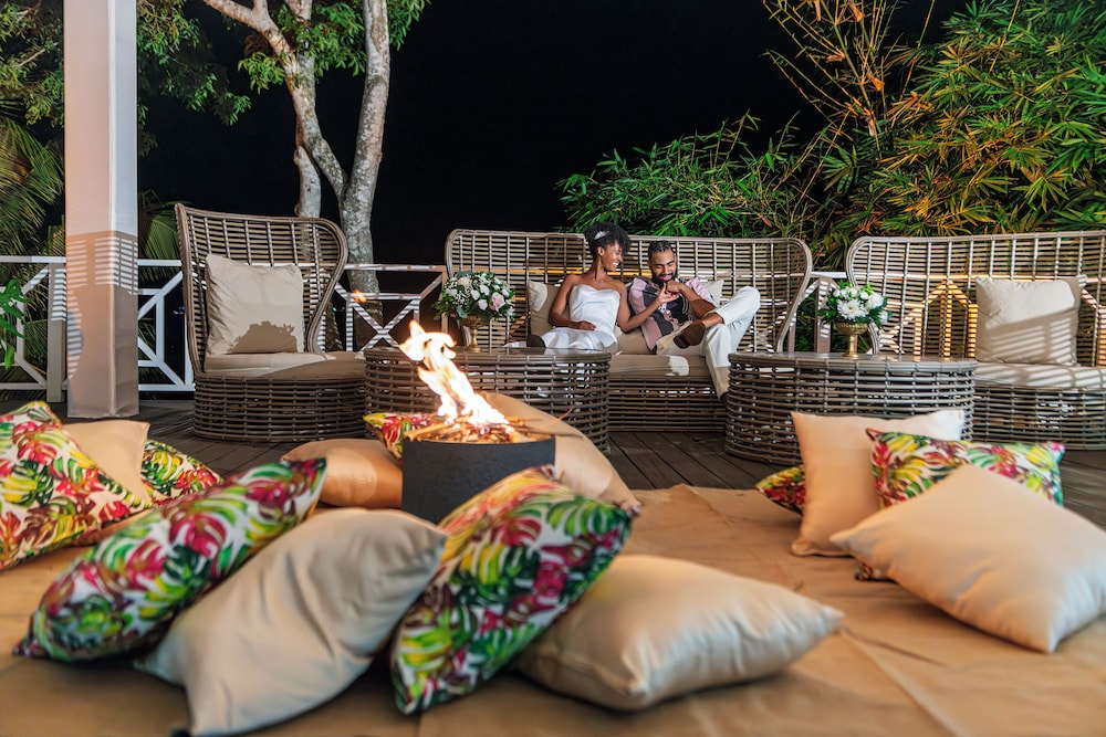 Grand Palladium Lady Hamilton Resort  Spa All Inclusive - Property Image 161