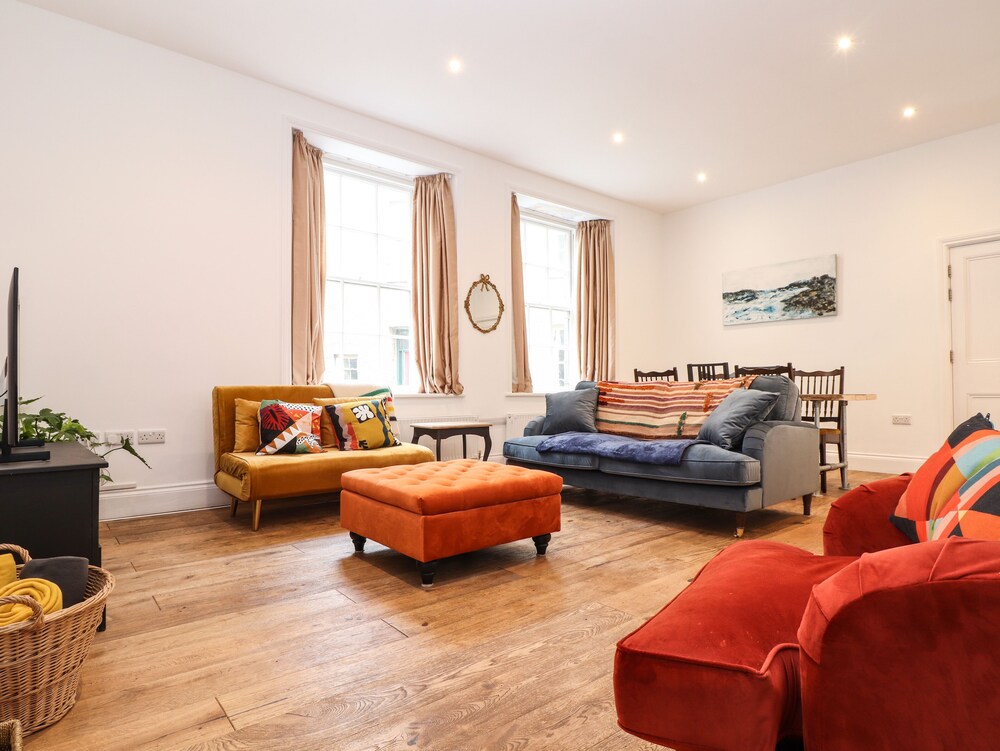 1 Regents Mews