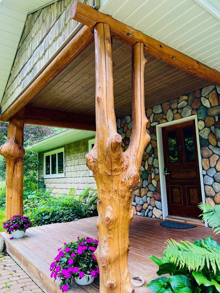 Boardman Monarch River HOT TUB Fireplace