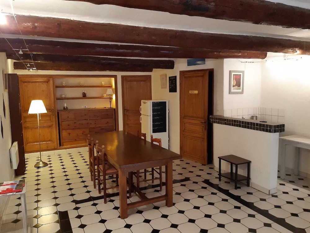 Le Vieux Platane