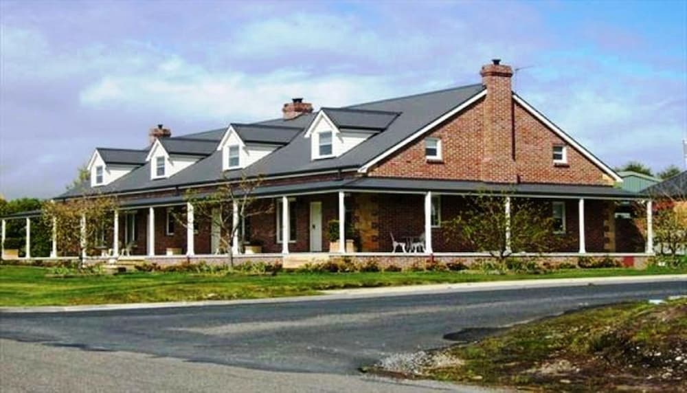 Aldermere Estate