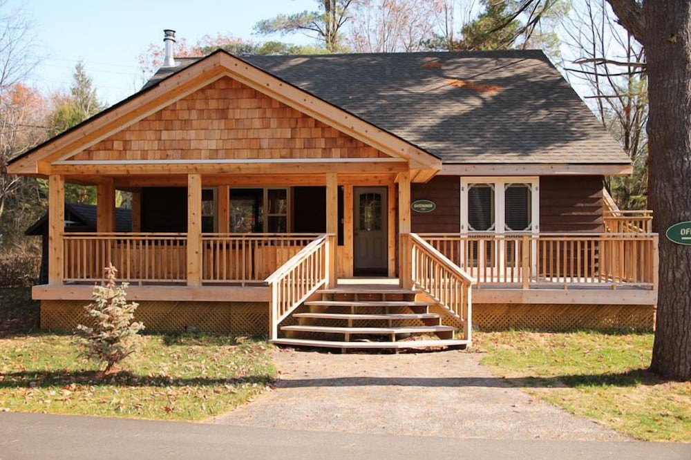 Patterson Kaye Resort on Lake Muskoka