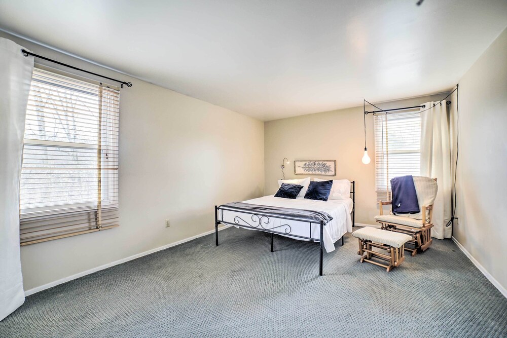 Charming Vacation Rental: 15 Mi to Pittsburgh - Property Image 27