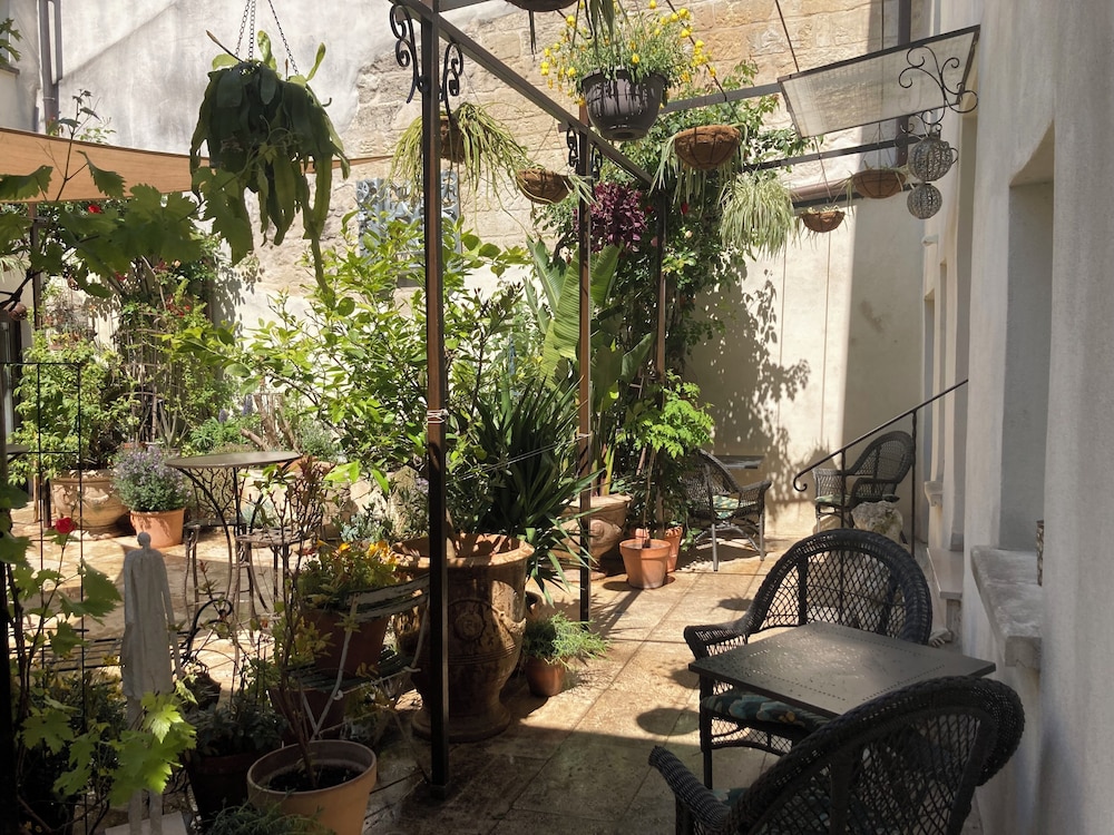 La Maison des Augustins B&B, Spa et Fitness