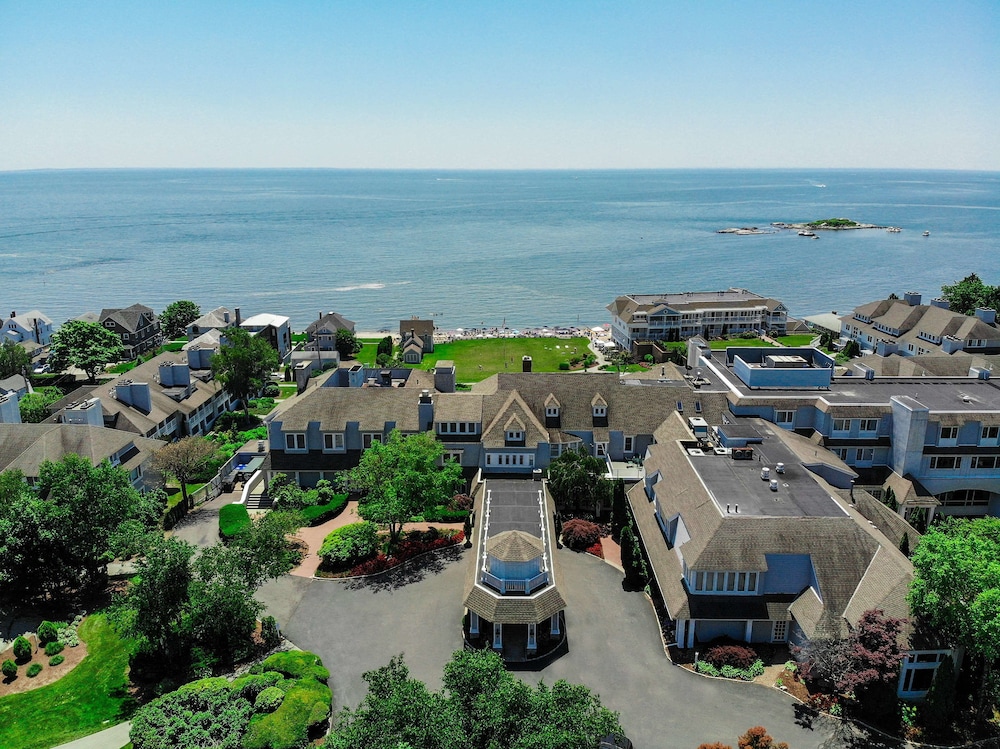 Water's Edge Resort & Spa