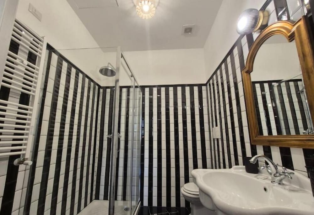 HEBE Eternity Rooms