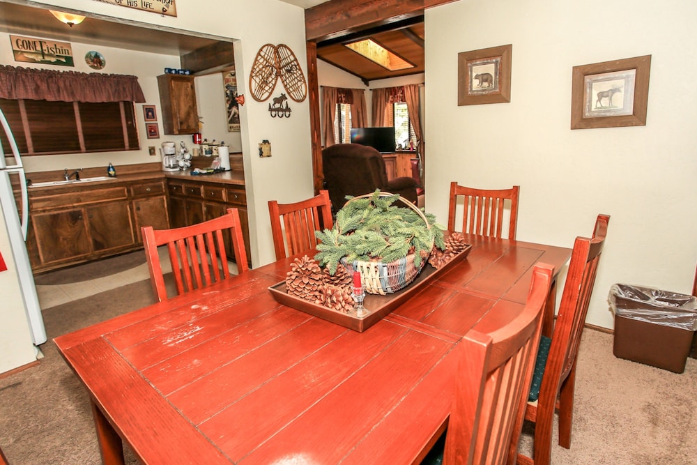 Black Bear Lodge