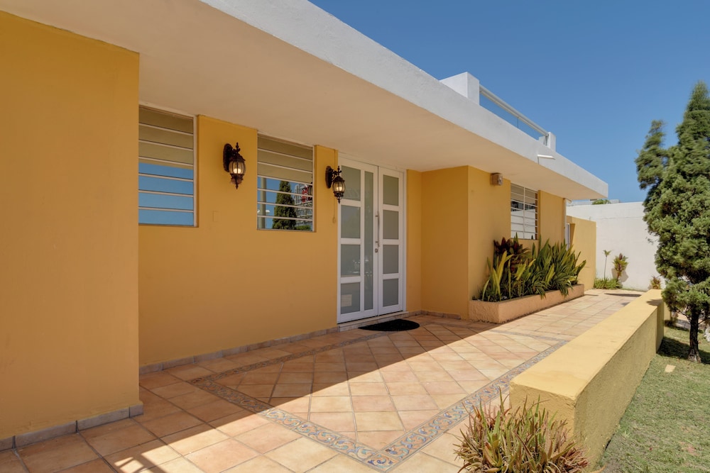 Private Heated Pool: Walk to Isla Verde Beach - Property Image 15