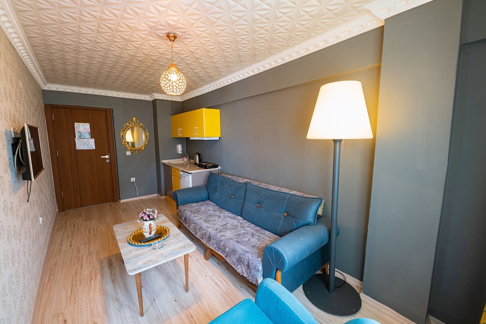 Evin Suit Otel - Image 45