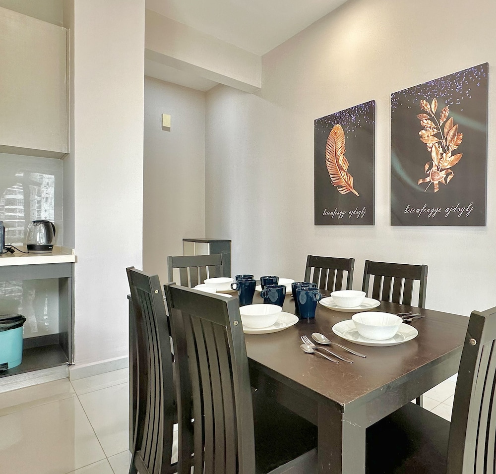 Country Garden Danga Bay Sea View Homestay by Stayrene